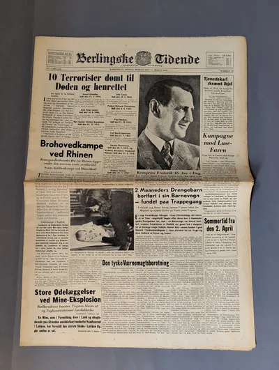Berlingske Tidende Avis fra 11. marts 1945