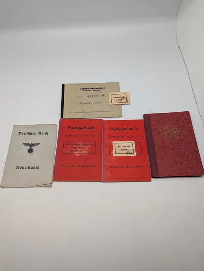 Samling af tyske dokumenter fra det 20. århundrede inkl. Kennkarte