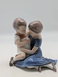 Bing & Grøndahl Porcelænsfigur nr. 1568, To Børn