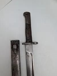 Belgisk M24 Bajonet med Metalskede
