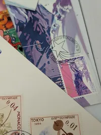 Samling af olympiske postkort, frimærker og memorabilia