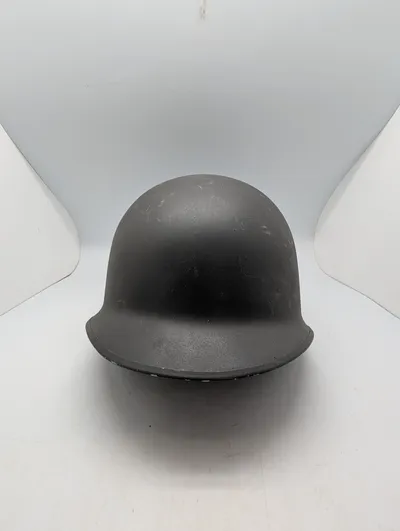 Dansk M/48 stålhjelm med inderhjelm og hagerem