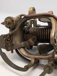 Antik Torpedo-styreapparat i messing, serienummer 5883 Stammer fra den Tyske U20 WW1 