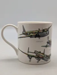 The Leonardo Collection porcelænskrus med britiske krigsfly