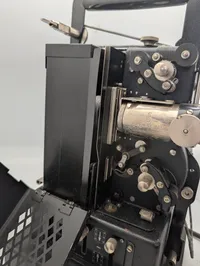 WW2 Siemens 16mm Movie Projector with Meyer Görlitz Kinon Superior I 5cm Lens 