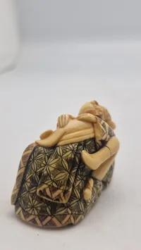 Antik JAPANESE HAND CARVED EROTIC NETSUKE FIGURES EDO / MEIJI PERIODE 