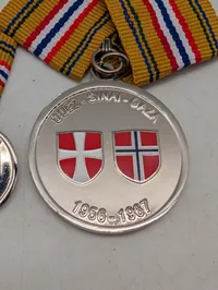 Dansk-Norsk Suez-Sinai-Gaza 1956-1967 mindemedalje og miniature