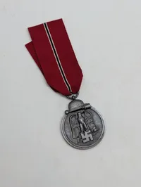 Tysk Østfrontmedalje (Winterschlacht im Osten 1941/42) med bånd