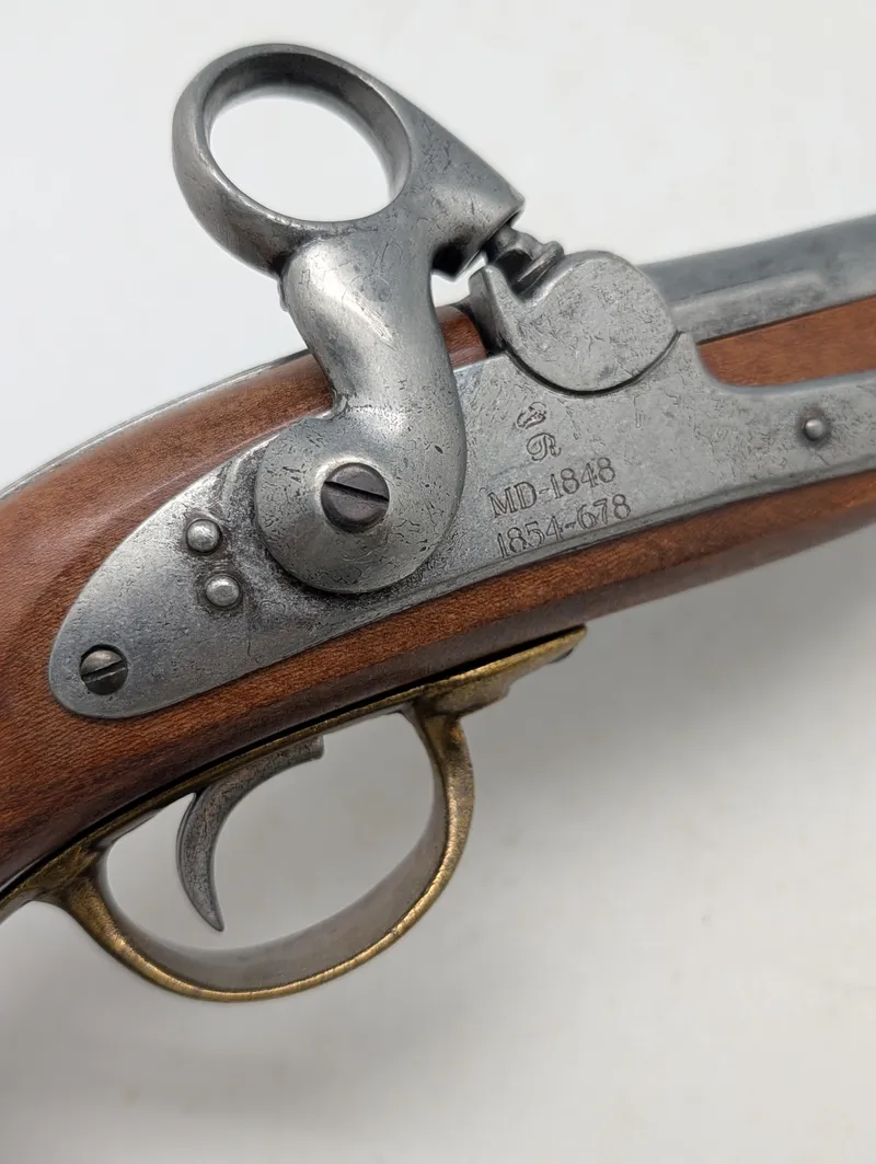 Dansk Model 1848 Perkussionspistol med Krone og R-stempel, MODEL 