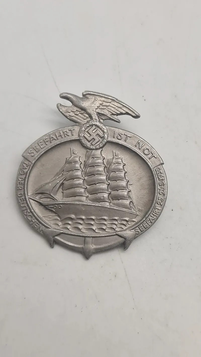 Tysk Dagsmærke WW2,  originalt 