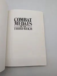 Christopher Ailsby: Combat Medals of the Third Reich