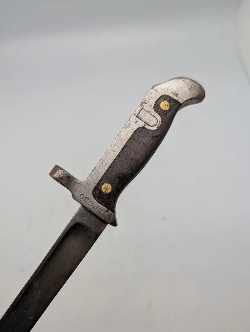 Dansk M/1915 Krag-Jørgensen bajonet med serienummer 108330