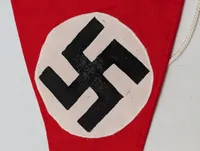 Tysk nationalsocialistisk vimpel med hagekors, original ?