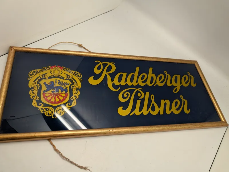 Radeberger Pilsner Indrammet Reklameskilt
