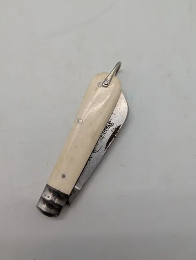 Svane Vintage Folding Pocket Knife with Bone Handle and Bail CF