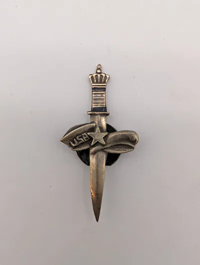 Vintage Military Style Dagger and Banner USA Lapel Pin WW2