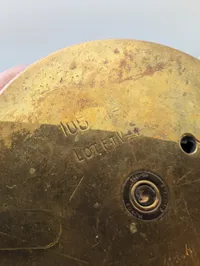 Militær 105mm messinggranathylster, dateret 1954