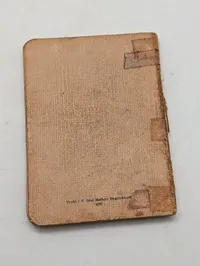 To danske sangbøger: Nordiske Sange (1876) og Sangbog for Hæren og Søværnet (1947)