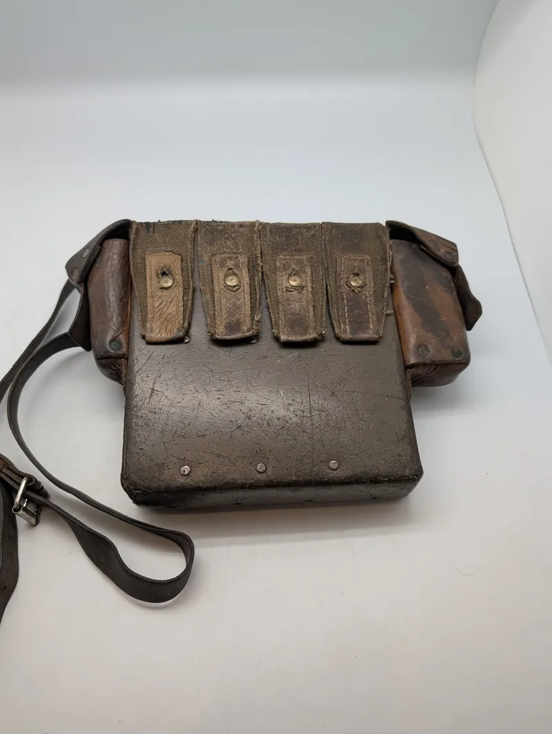 Svensk erstatnings magasin taske WW2  