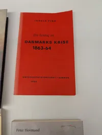 Samling af 5 danske bøger om militærhistorie og krig