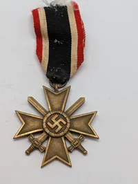 Tysk Krigsfortjenestekors af 2. klasse med sværd (KVK2)