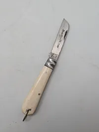 Svane Vintage Folding Pocket Knife with Bone Handle and Bail CF
