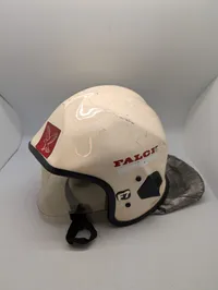 Pacific F7 Falck Brandhjelm med Visir og Nakkebeskytter