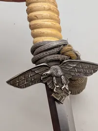 Tysk Luftwaffe  Officersdolk med Portepée og Skede, original 