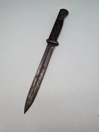 Tysk Mauser K98 Bajonet med Bakelitgreb