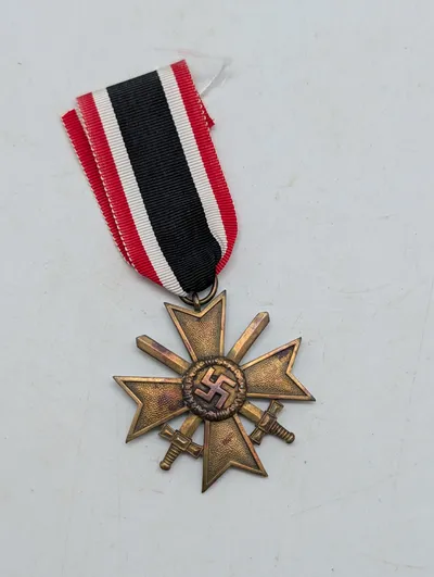 Tysk Krigsfortjenestekors af 2. klasse med sværd