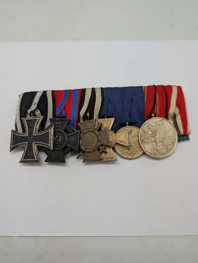 Tysk medaljegruppe med Jernkorset 1914 og 1936 Olympisk medalje