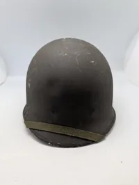 Militær M1 Stålhjelm med Inderhjelm og Rem