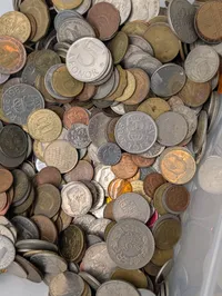 Bulk Collection of International Circulated Coins