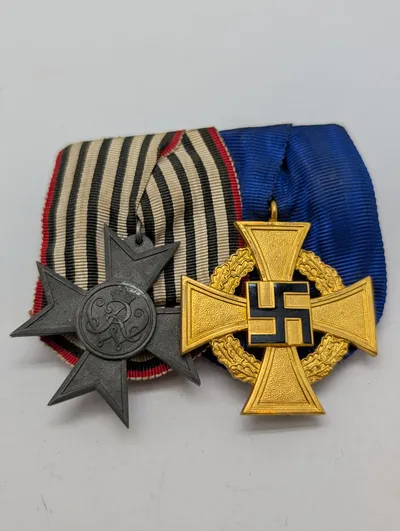Tysk medaljegruppe med Preussisk Militærfortjenestekors og Tjenestekors i guld (40 år)