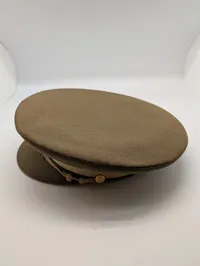 Dansk Officer-kasket med broderet rigsvåben og krone Model 47 