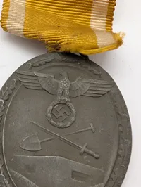 Tysk Westwall-medalje (Deutsches Schutzwall-Ehrenzeichen) med bånd