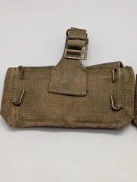 Engelske WW2 Militær Ammunitionslomme i Canvas med Messingknapper
