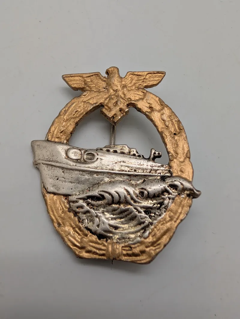 German WWII E-Boat War Badge (Schnellboot-Kriegsabzeichen) 2nd Pattern POSTWAR 