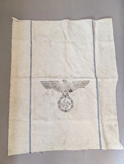 Tysk Wehrmacht H.Vpfl. kornsæk fra 1943 med Reichsadler