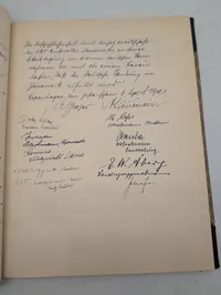 Dansk historisk bog om besættelsestiden, Gæstebogen fra Deutsches Haus