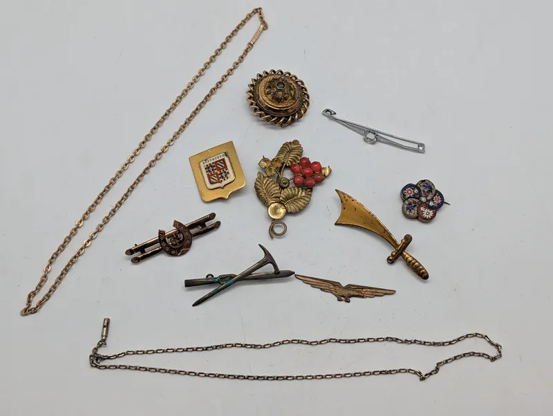 Vintage Mixed Costume Jewelry and Brooch Collection