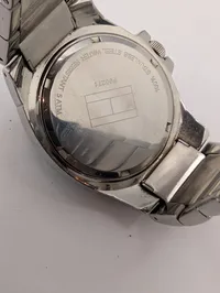 Tommy Hilfiger Herreur i Rustfrit Stål med Blå Tachymeter-krans