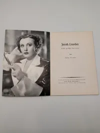Zarah Leander - Eine Grosse Karriere, Biografisk Hæfte
