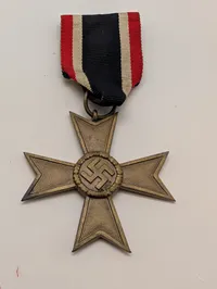 Tysk Krigsfortjenestekors af 2. klasse uden sværd med bånd