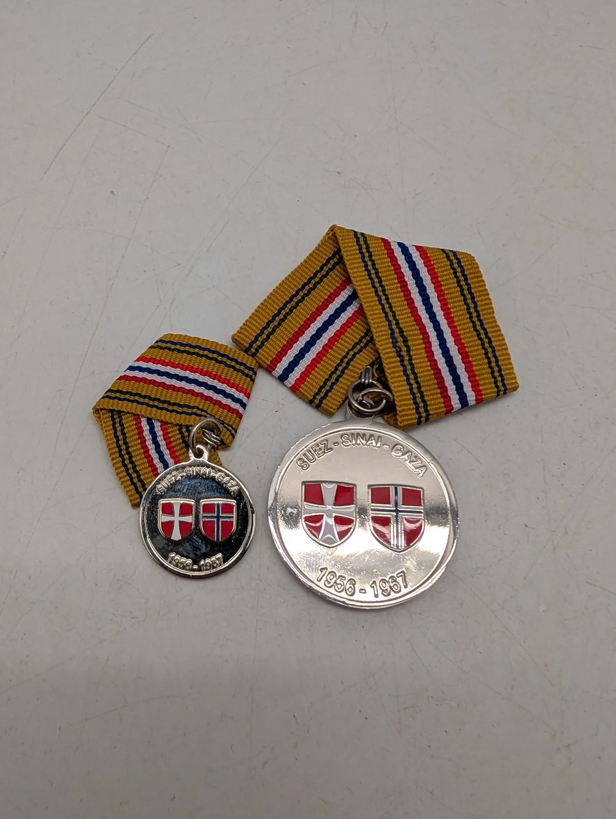 Dansk-Norsk Suez-Sinai-Gaza 1956-1967 mindemedalje og miniature