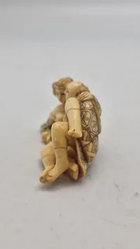 Antik JAPANESE HAND CARVED EROTIC NETSUKE FIGURES EDO / MEIJI PERIODE 