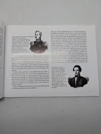 Samling af danske militærhistoriske bøger og hæfter