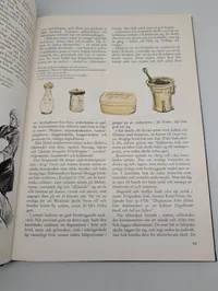 Karoliner by Alf Åberg and Göte Göransson Hardcover Book
