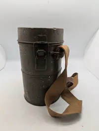 Dansk M/38 Gasmaskesæt med Beholder, Filtre og Tilbehør