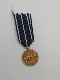 Finnish Continuation War Commemorative Medal 1941-1945 Miniture 